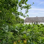 Landuin - 30km From The Sea By Interhome